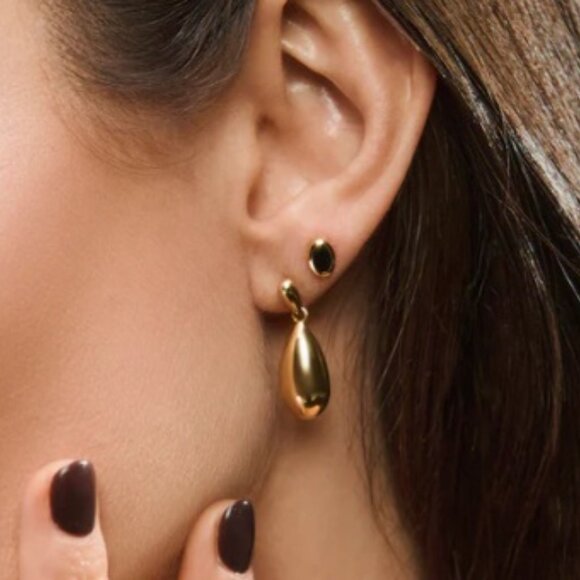 MIA - Sherley Pendant Earrings - PVD Gold - NWT - Picture 2 of 2